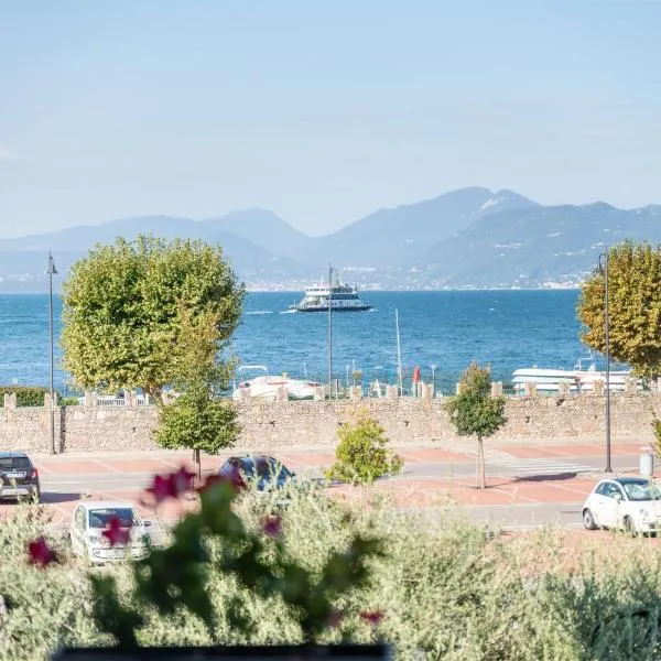 阿尔卡斯特罗酒店，位于托里德尔贝纳科的酒店