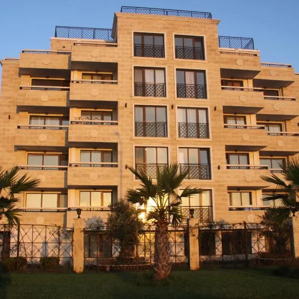 Golden Dunes Primorsko Apartments，位于普里莫尔斯科的酒店