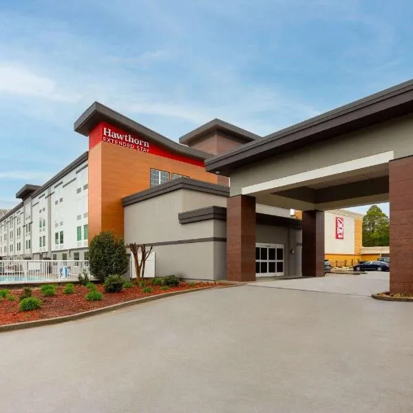 Hawthorn Extended Stay by Wyndham Knoxville，位于诺克斯维尔的酒店
