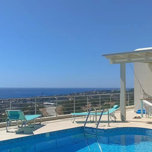 O Kairos , piscine, vue panoramique sur la mer, tranquillité，位于马克里亚罗斯的酒店