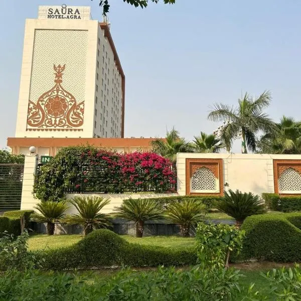 Saura Hotel, Agra，位于Belanganj的酒店