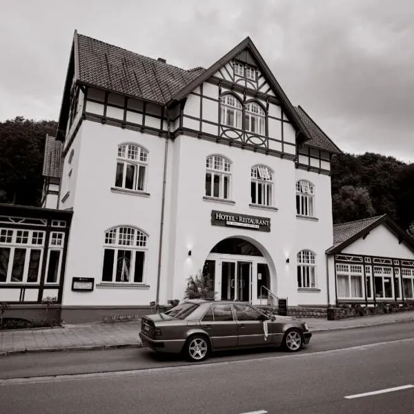 Hotel Müllers im Waldquartier，位于Schledehausen的酒店