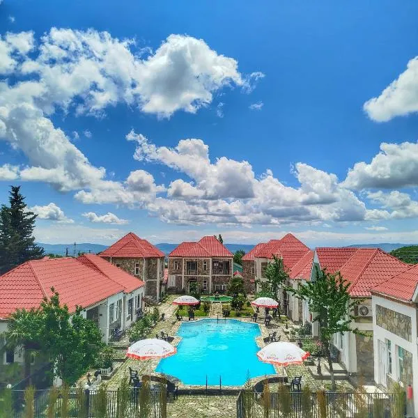 FGarden Hotel Sheki，位于Oxut的酒店