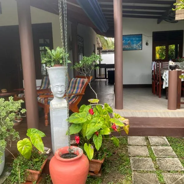 See Turtle Villa，位于坦加拉的酒店