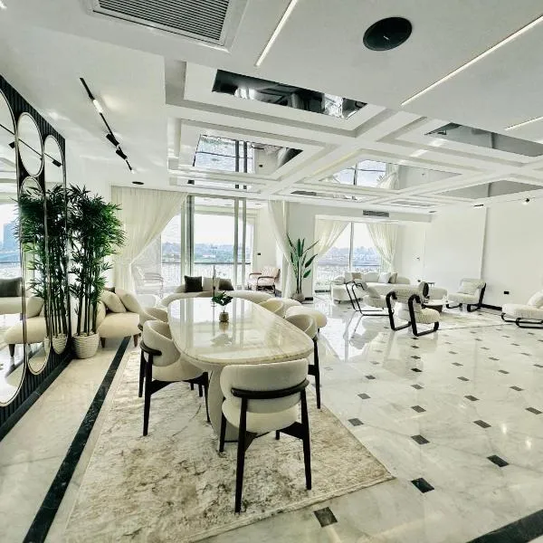 Luxury Nile view , Cornish Nile,位于开罗的酒店