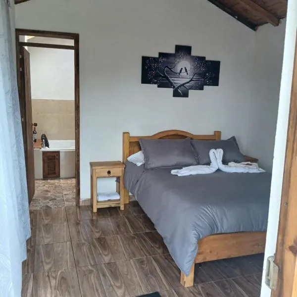 glamping volvere san GabrieL，位于El Uvalito的酒店