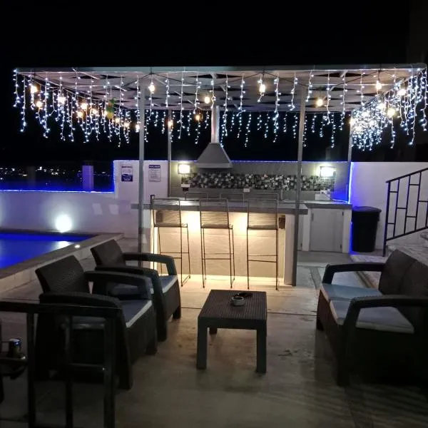 Alberca Caliente, Heated Pool House with the view，位于圣卡洛斯的酒店