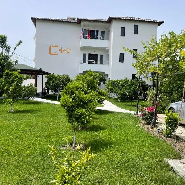 Vila C++，位于Kuçovë的酒店