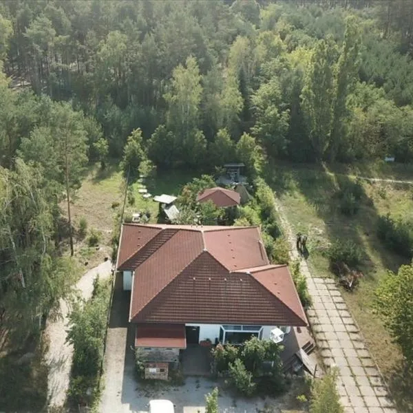 Ferienwohnung GNUBBEL am Wald，位于Gablenz的酒店