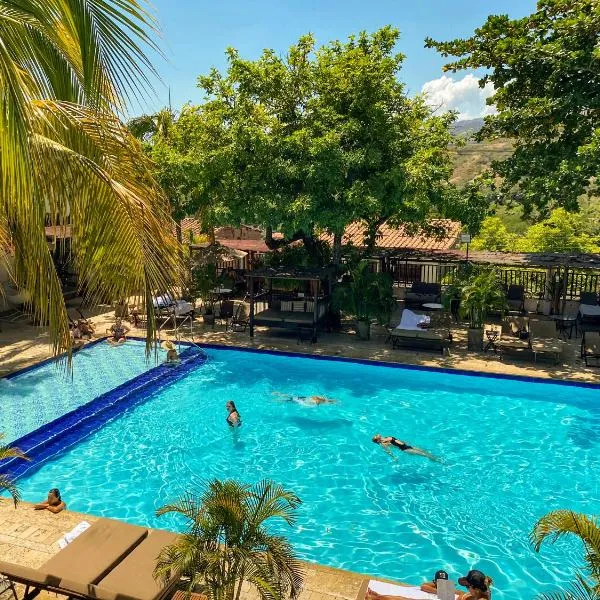 Hotel Mariscal Robledo，位于圣菲德安蒂奥基亚的酒店