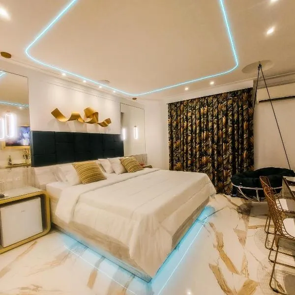 Glória Plaza Hotel (Adults Only)，位于圣保罗的酒店