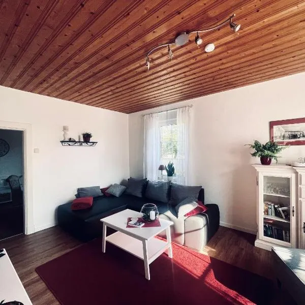 Huuske Lütten Uttied - Das Landleben genießen，位于Moormerland的酒店