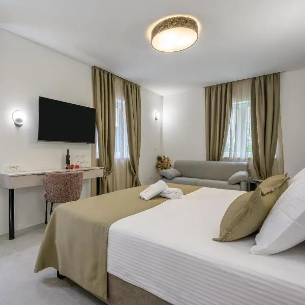 Antique Spalato Luxury Rooms，位于斯普利特的酒店