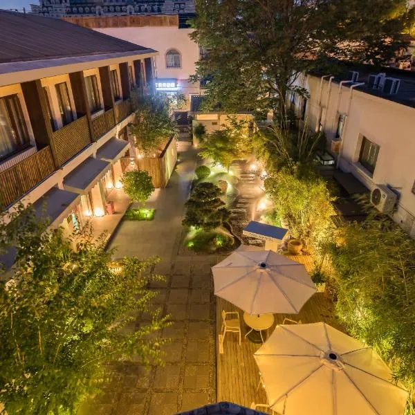 Dasein Youlan Hotel-Near the Forbidden City, Tiananmen Square, Guijie Street, Beihai Park, Jingshan Park, and Yonghe Temple，位于北京的酒店