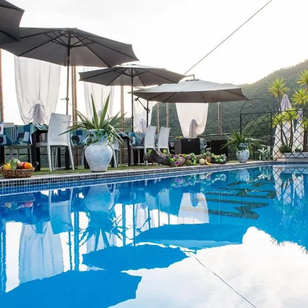 Re dream suite a tema - Rapallo，位于拉帕洛的酒店