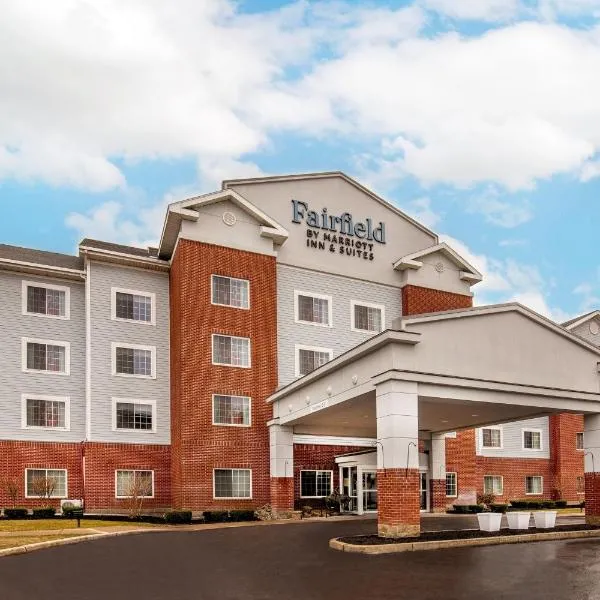 Fairfield Inn & Suites by Marriott Saratoga Malta,位于马耳他的酒店