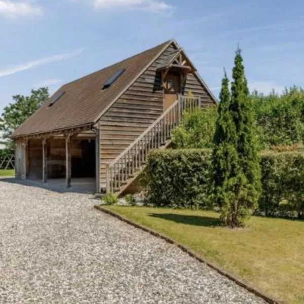 Serafina Lodge，位于莱明斯特的酒店