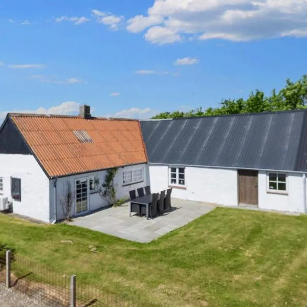 5 person holiday home in Karby-By Traum，位于Karby的酒店