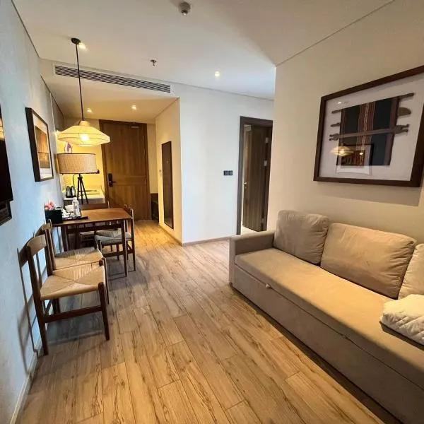 Kira Kira 's Apartment, Apec Mandala Phu Yen Condotel，位于莲三的酒店