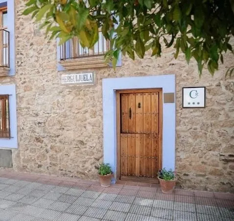 CASA RURAL La Moranta，位于Santa Cruz de la Sierra的酒店