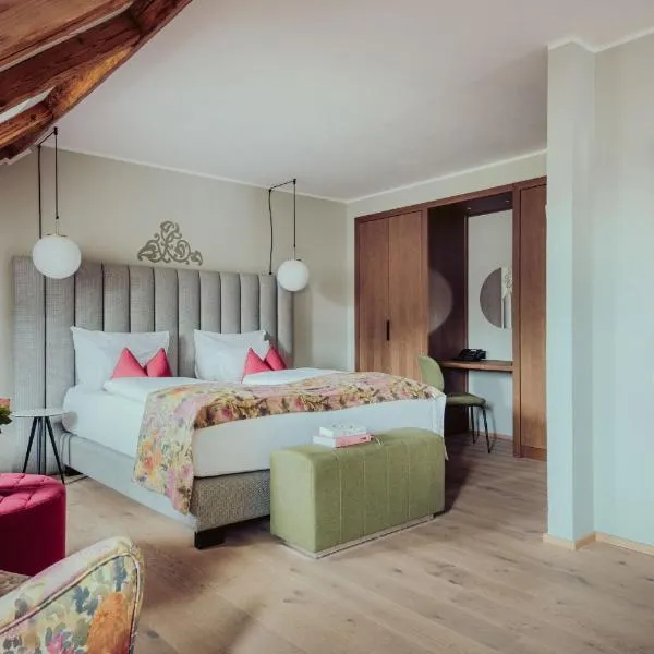 Romantik Spa Hotel Elixhauser Wirt，位于伊利豪森的酒店