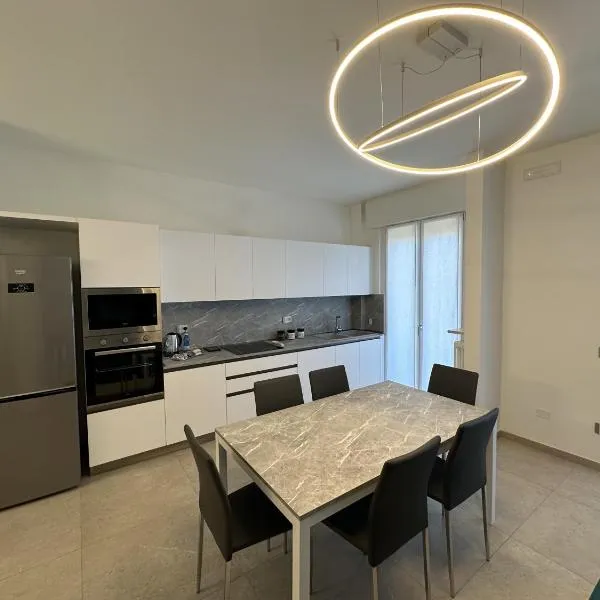 Appartamento Deluxe Fronte Ospedale，位于莱尼亚戈的酒店