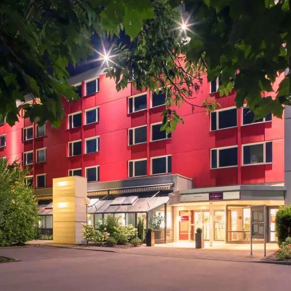 科隆西美居酒店，位于布劳韦勒的酒店