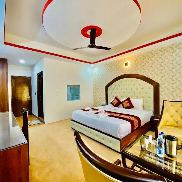 Radiance Regency Resort Chail，位于柴尔的酒店
