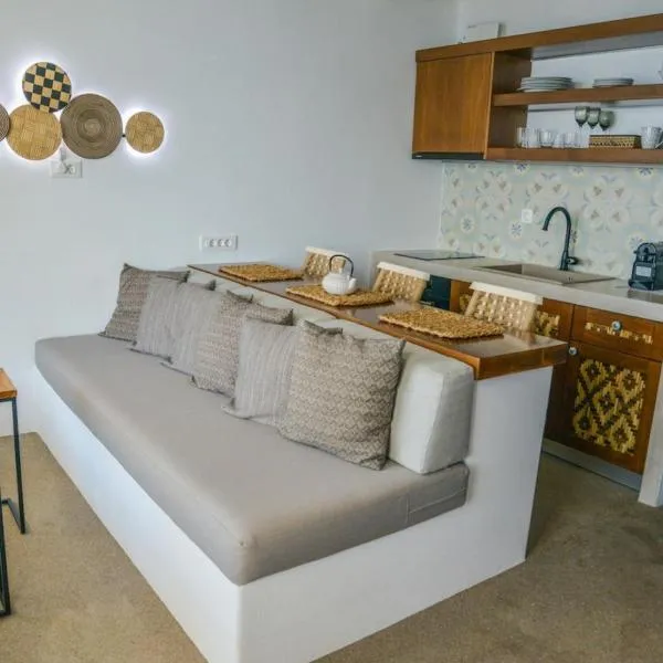 honeymoon klima suite，位于Klima的酒店