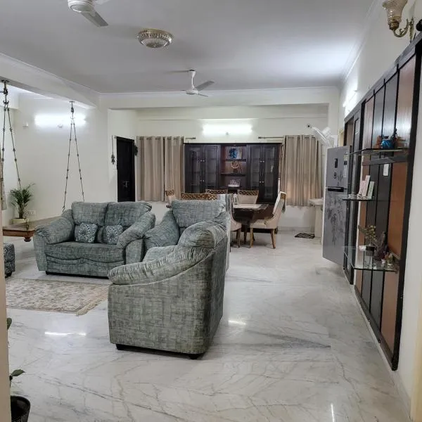 Shree Nivasam，位于海得拉巴的酒店