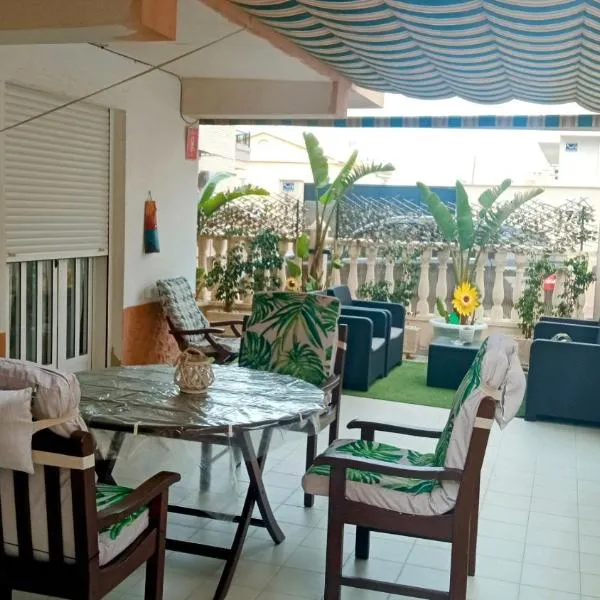 Apartamento Maite，位于瓜尔达马尔·德尔·塞古拉的酒店