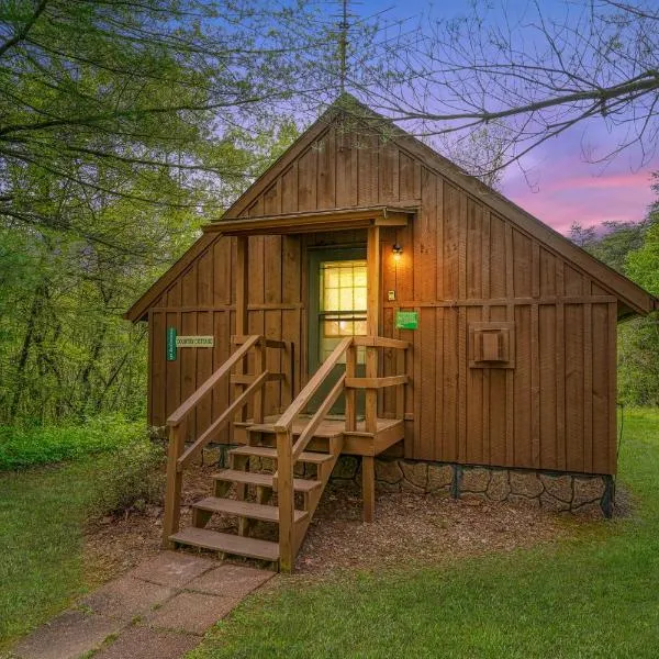 Blue Rose Cabins - Country Cottage，位于洛根的酒店
