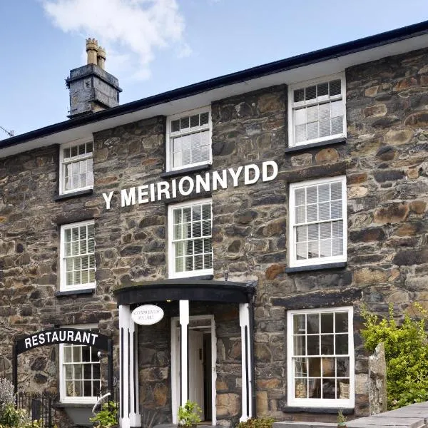 Y Meirionnydd Townhouse，位于Llanymawddwy的酒店