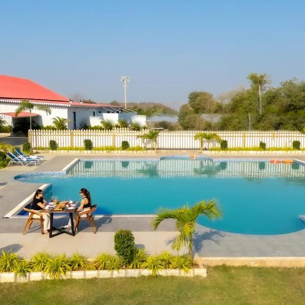Daksh Eden Greenz -A Luxury Resort in Sasan Gir，位于Chāndawāri的酒店