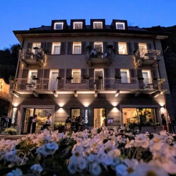 LUXURY SUITES ROCOPOM - Lake Front，位于Longone al Segrino的酒店