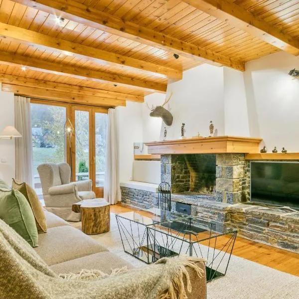 Luderna - Apartamento con terraza Molières，位于萨拉尔杜的酒店