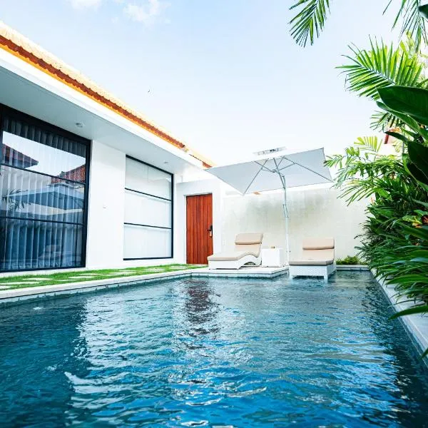 La Boutique villas Seminyak Bali，位于塞米亚克的酒店