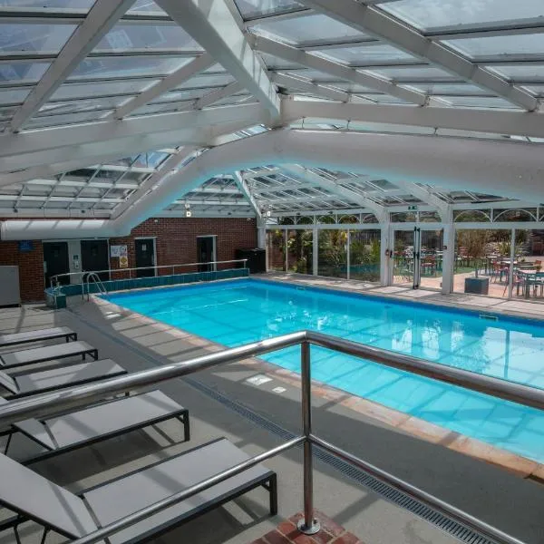 Bournemouth West Cliff Hotel & Spa，位于伯恩茅斯的酒店