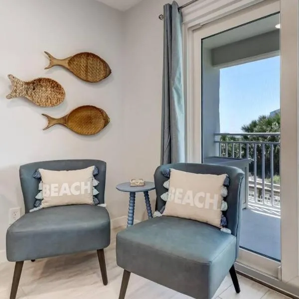 Ketch Courtyard Condo - Oceanview Balcony - Pool - Steps from the Beach，位于费南迪纳比奇的酒店