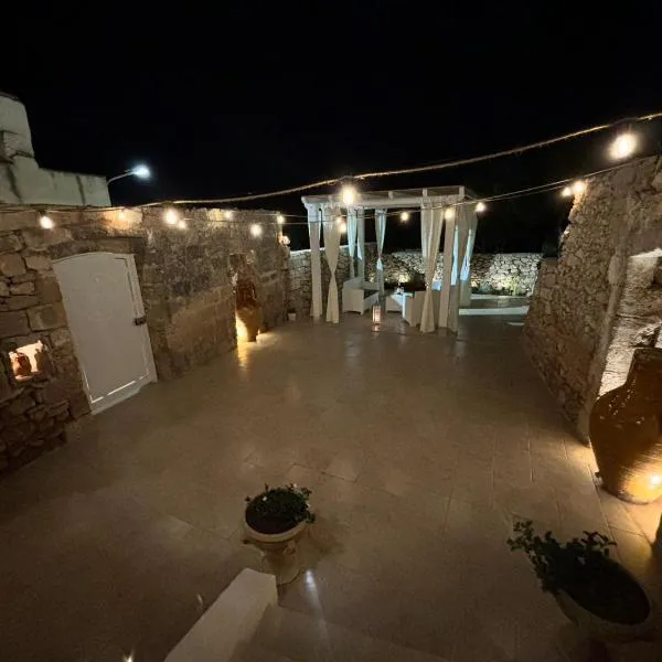 Antica Dimora "Lu suli, Lu mari, Lu jentu"，位于Monacizzo的酒店