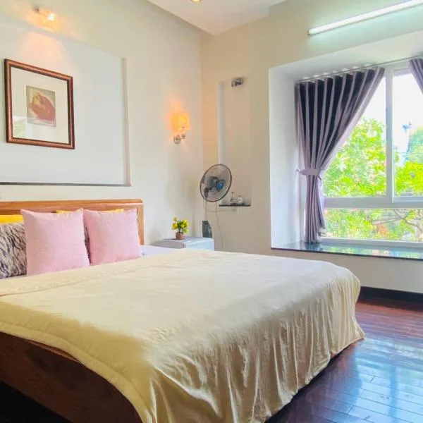 Moon Homestay Huế，位于顺化的酒店