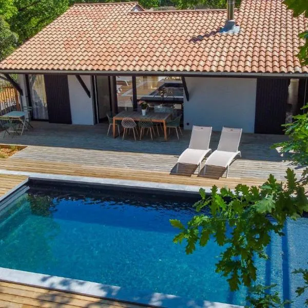 EVASION BASSIN La Villa Régate Chambres d'hôtes，位于雷日卡普费雷的酒店