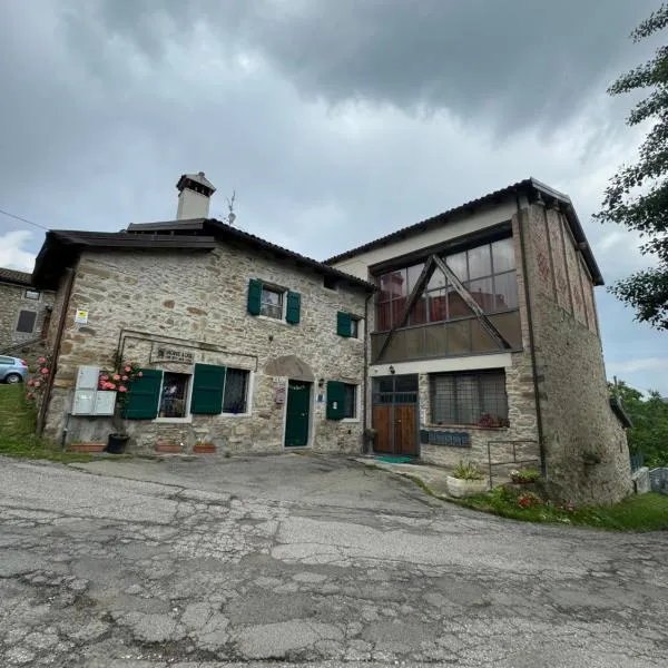 La Corte dei Celti La fonte，位于San Benedetto Del Querceto的酒店