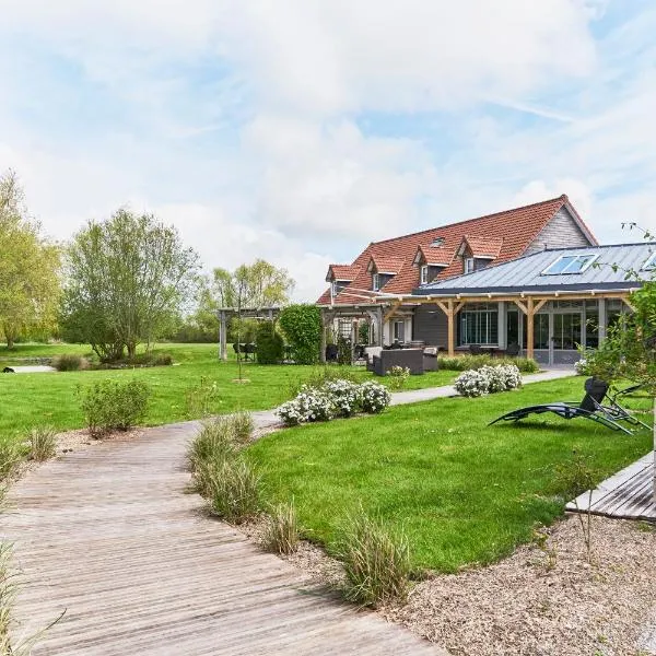 Domaine Les Saules Hôtel Restaurant Spa，位于法威雷斯的酒店