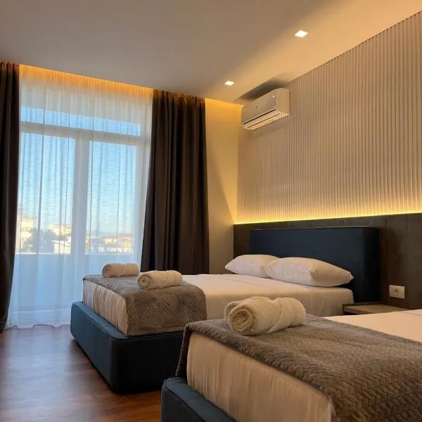 North Alb Hotel，位于斯库台的酒店