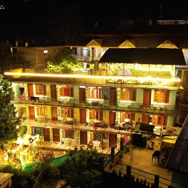 Madana Inn Manali，位于马拉里的酒店