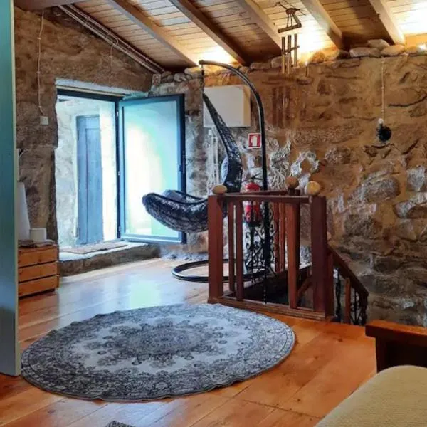 Ninho do Corvo da Urgueira，位于Urgueira的酒店