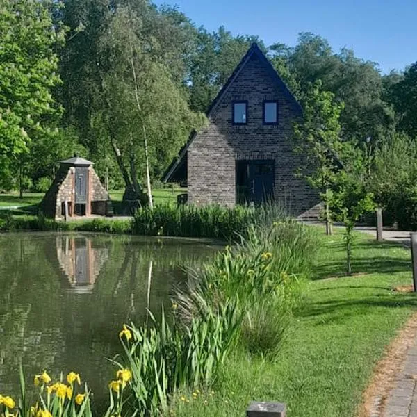 Häuschen am See，位于Cappel的酒店