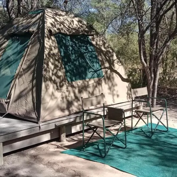 Hyenas howl campsite，位于Muchenje的酒店