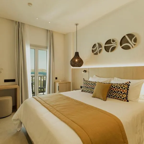Opal Paros，位于纳乌萨的酒店